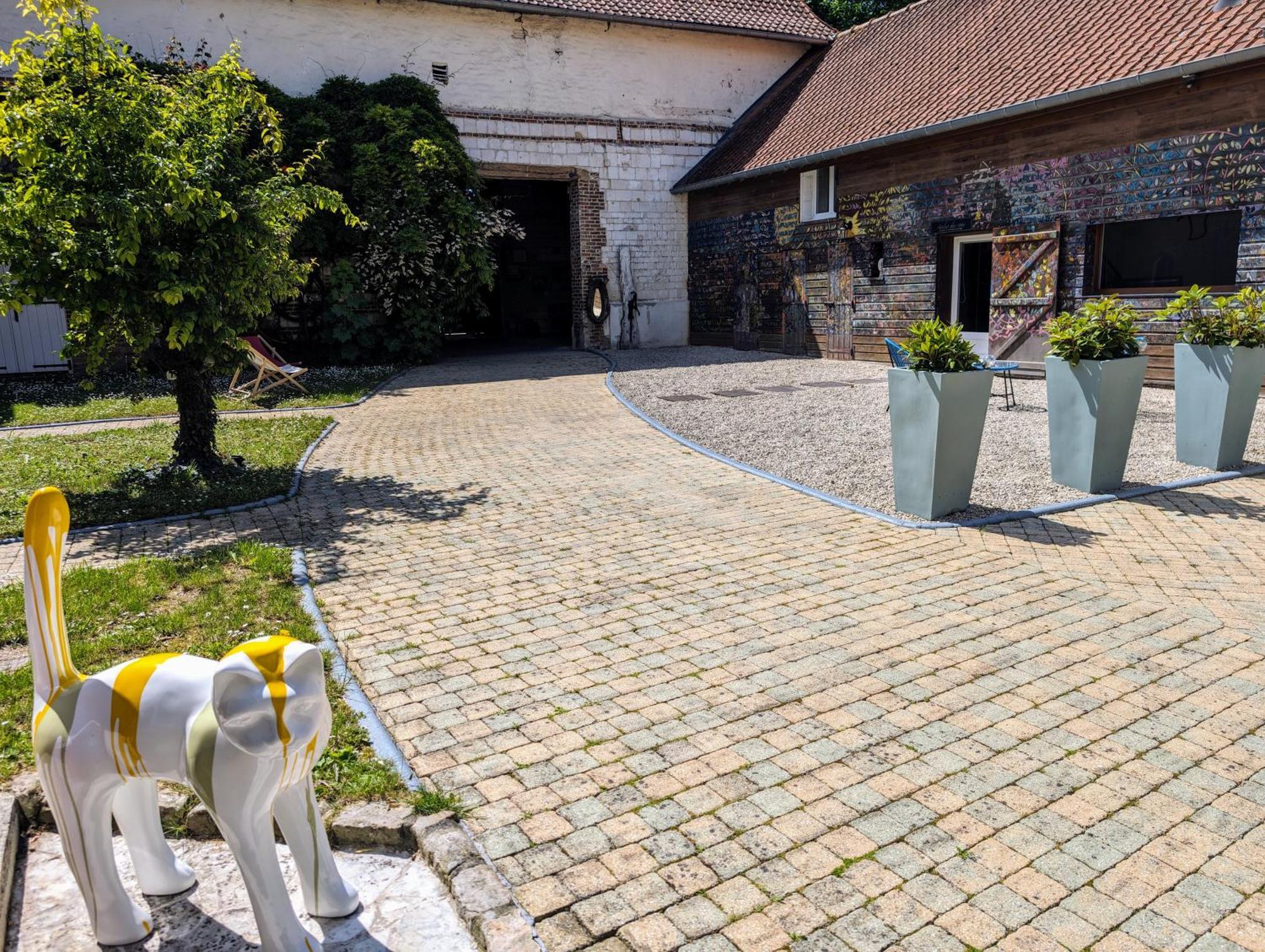 Le Relais Du Beffroi & Spa Saint-Riquier Exterior foto